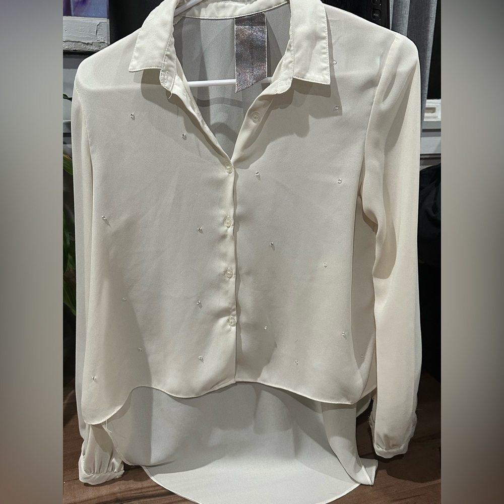 High low button blouse